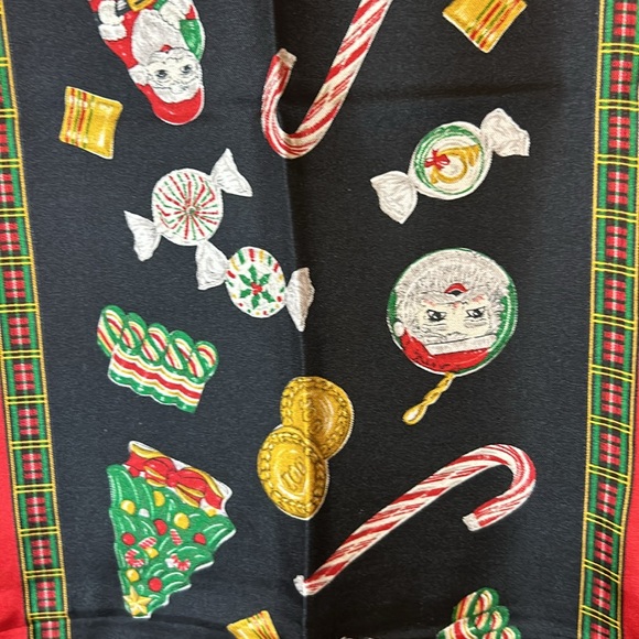 Echo Silk Vintage Christmas Scarf EXCELLENT CONDITION 11”X60” - Picture 3 of 4